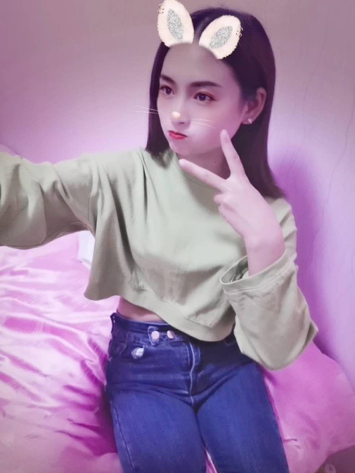 可爱的光谷小妹